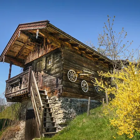 Feriehus In Near Slopes *